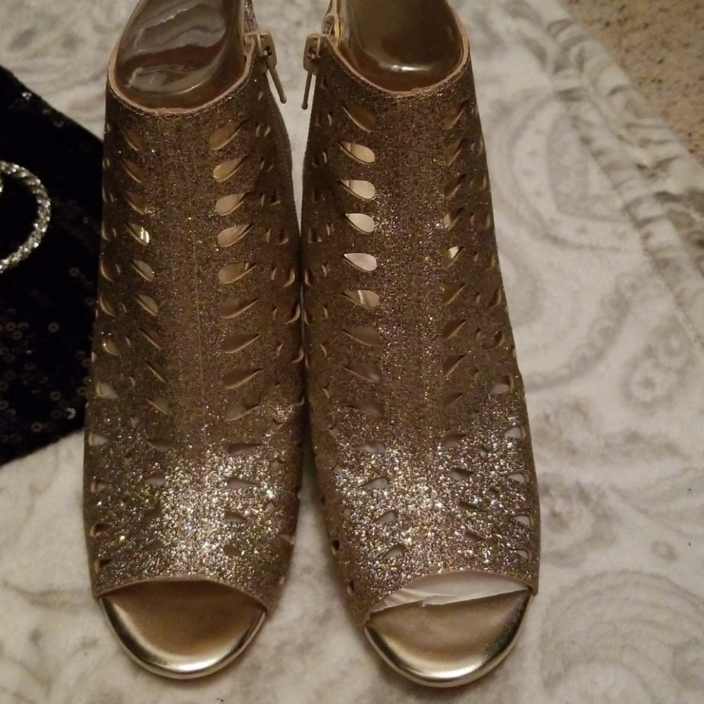 Nine west bootie in gold glitter - Picture 2 of 5